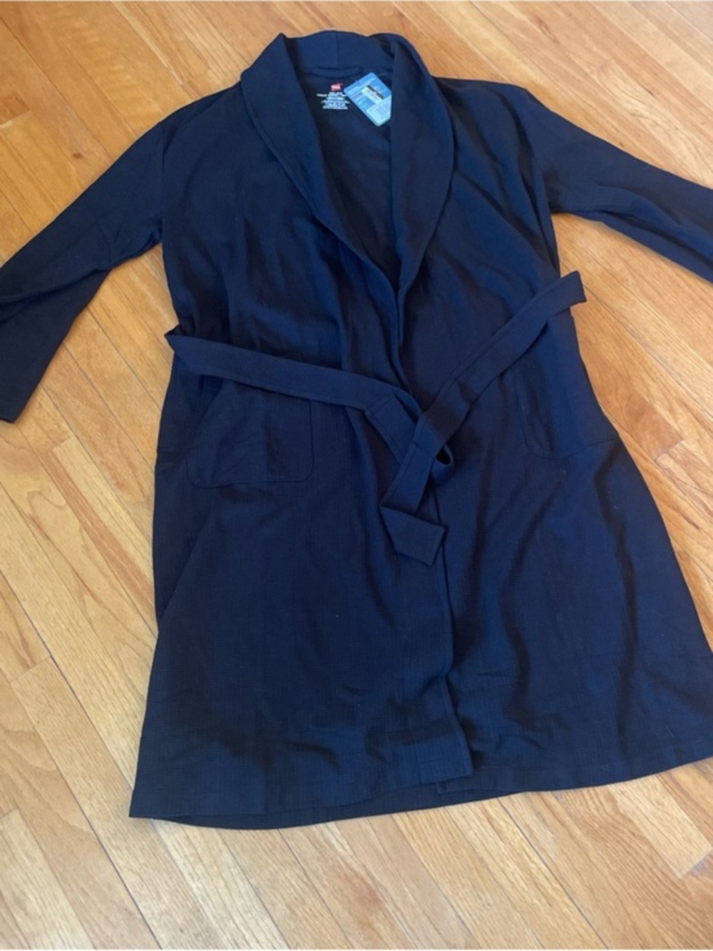 Hanes one size men’s waffle robe